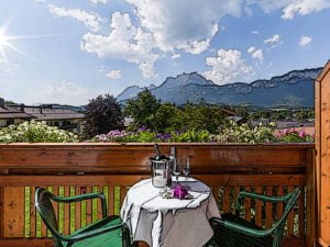 DZD Aussicht Hotel Crystal Tirol Kitzbuehel St Johann Austria Alpen Urlaub | Hotel Crystal**** Das Alpenrefugium zwischen Wildem Kaiser und Kitzbüheler Horn | Hotel Crystal